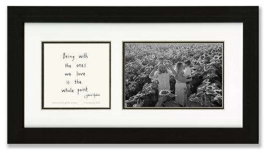 Whole Point Photo Frame